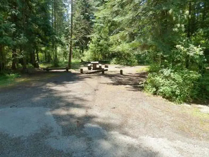 MOKINS BAY CAMPGROUND photo 3