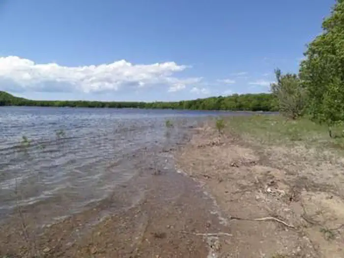 MONOCLE LAKE photo 3