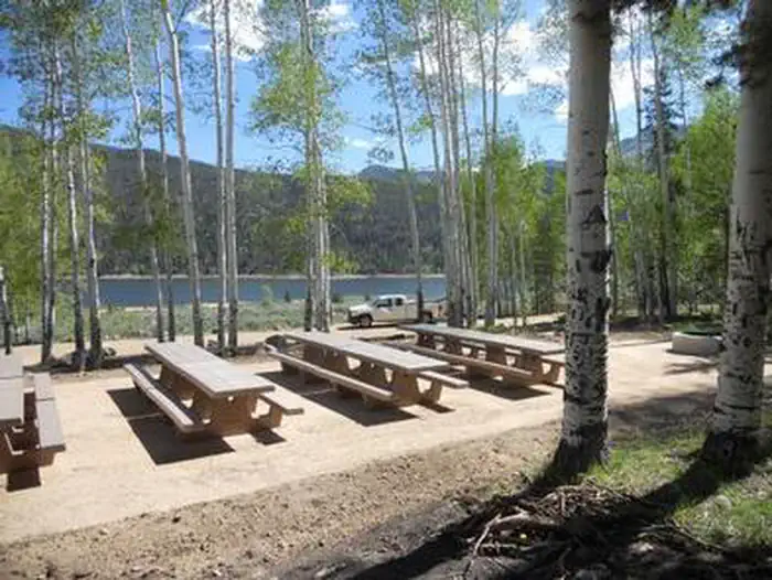 MOON LAKE GROUP CAMPGROUND photo 4