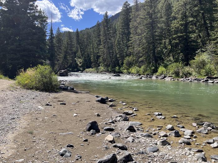 MOOSE CREEK FLAT CAMPGROUND photo 4