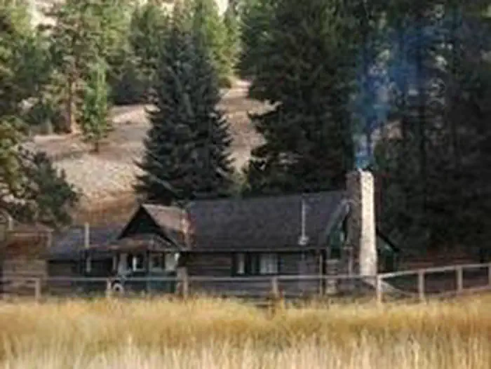 MORGAN-CASE HOMESTEAD photo 5