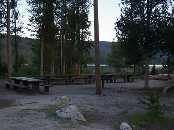NORTH SHORE PICNIC AREA photo 2
