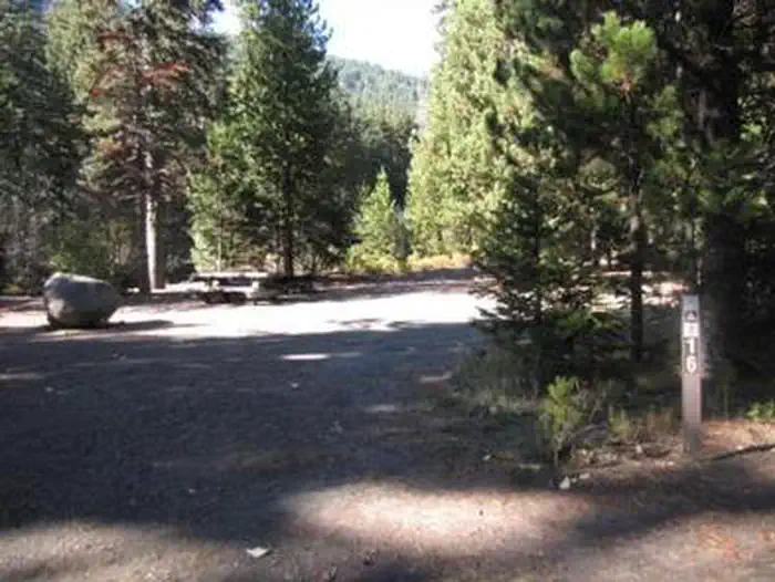 NOTTINGHAM CAMPGROUND photo 2