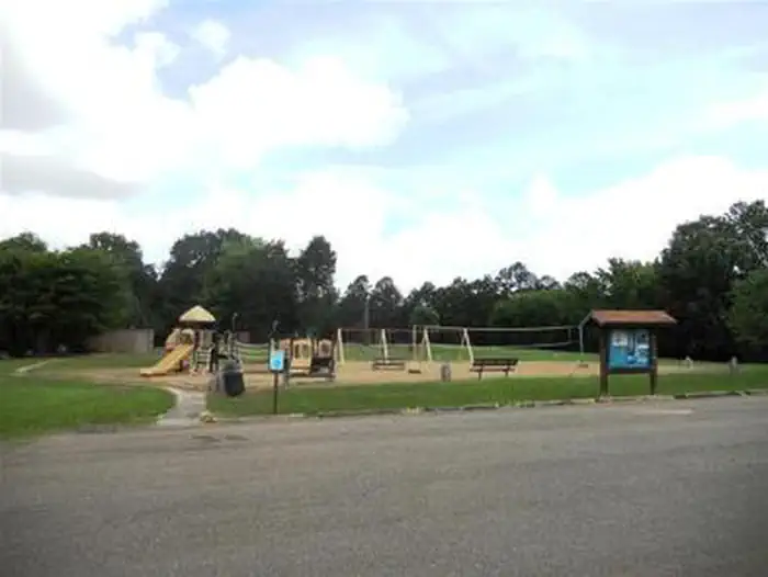 Oak Grove (AR) photo 2
