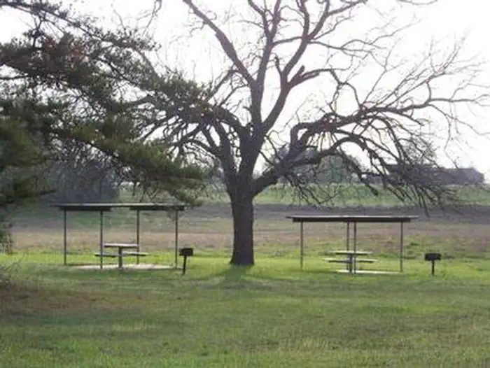 OAK PARK DAY USE photo 4
