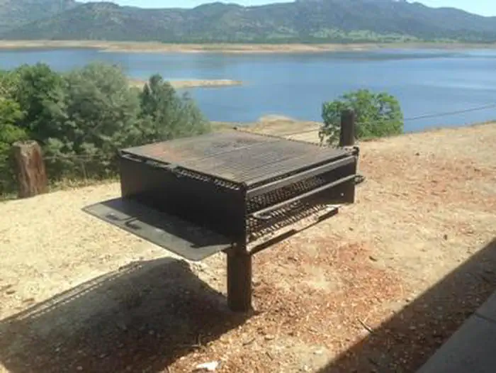 OBSERVATION POINT PICNIC SHELTER (CA) photo 3