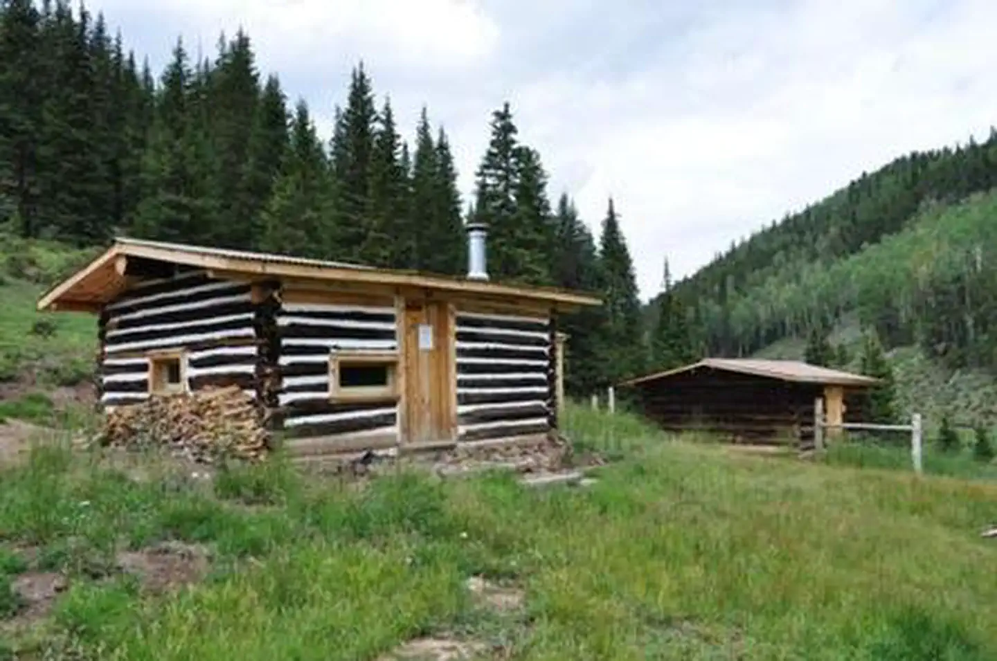 OFF COW CAMP CABIN photo 3