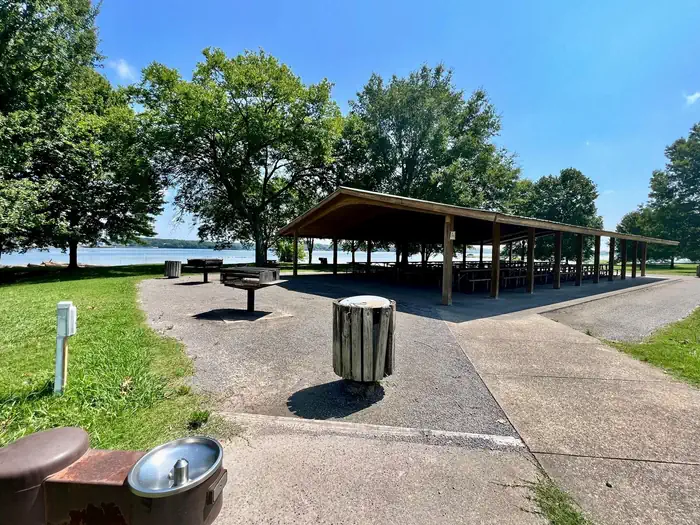 OLD HICKORY BEACH photo 3