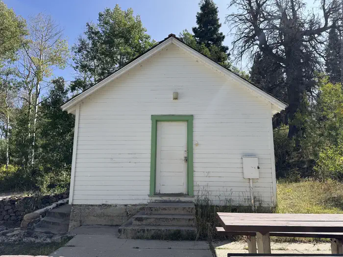 PAYSON LAKES GUARD STATION photo 5