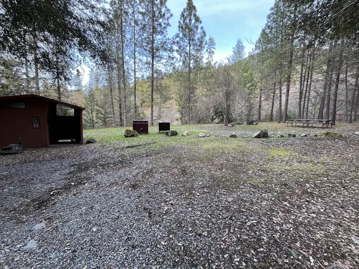 PEARCH CREEK CAMPGROUND photo 3