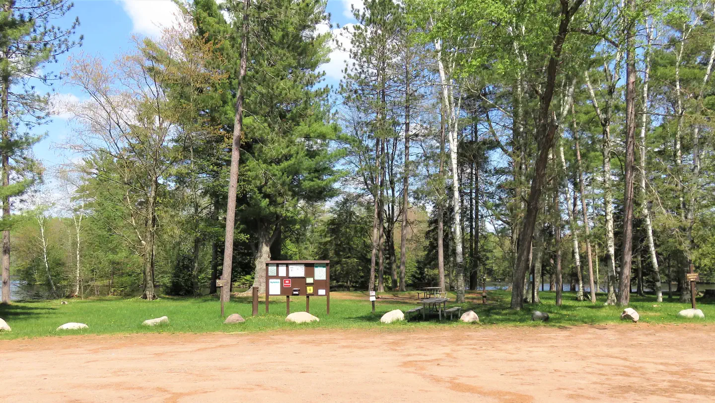 PICNIC POINT (WI) photo