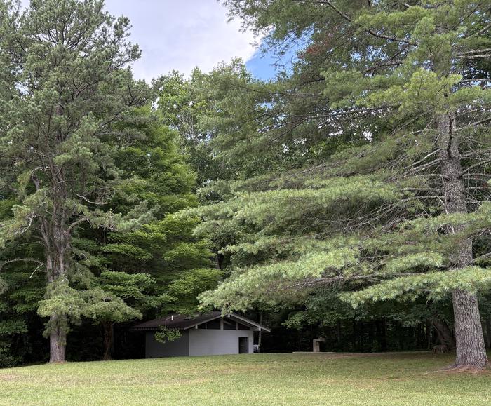 PINK BEDS PICNIC SHELTER photo 4