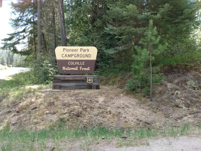 PIONEER PARK photo 3
