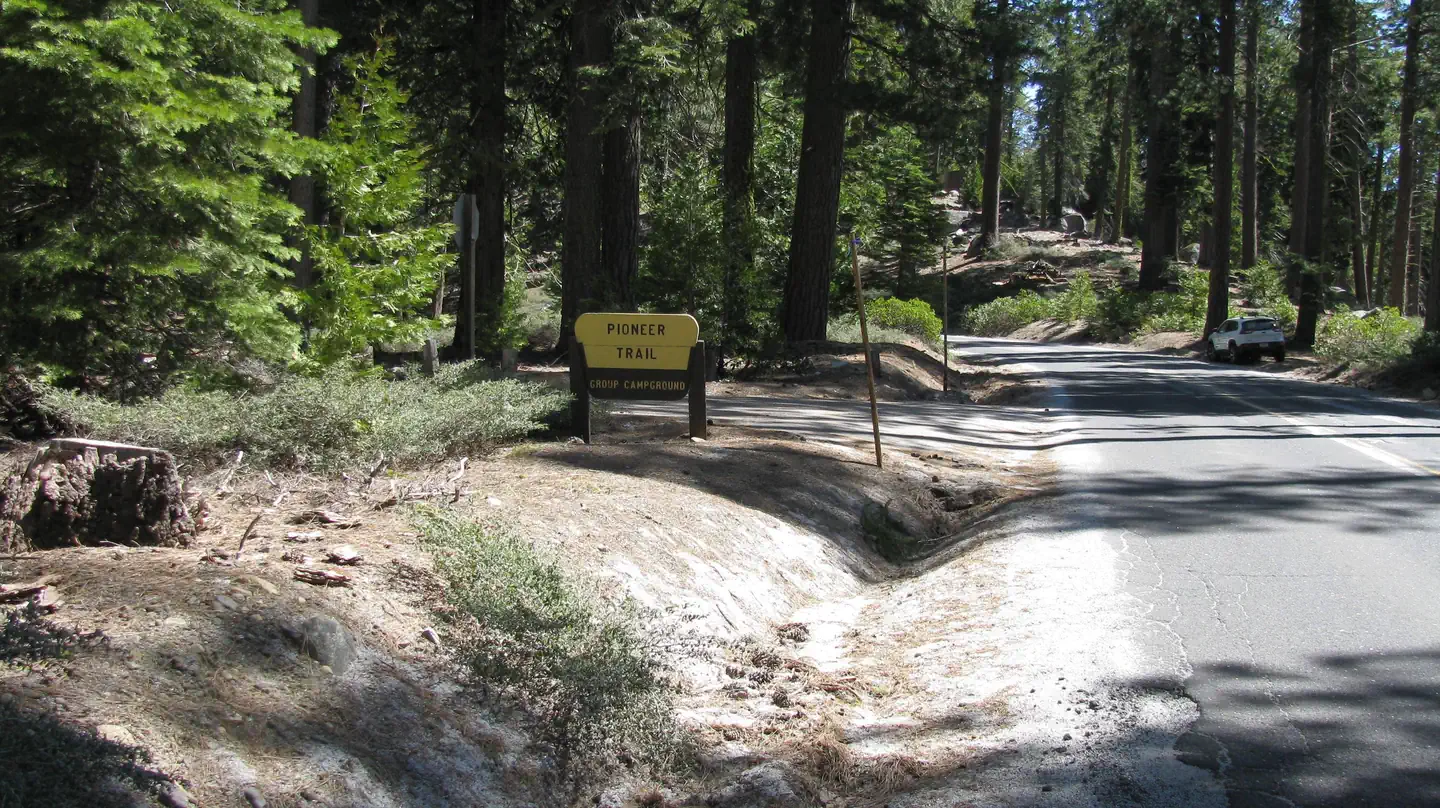 PIONEER TRAIL photo 4