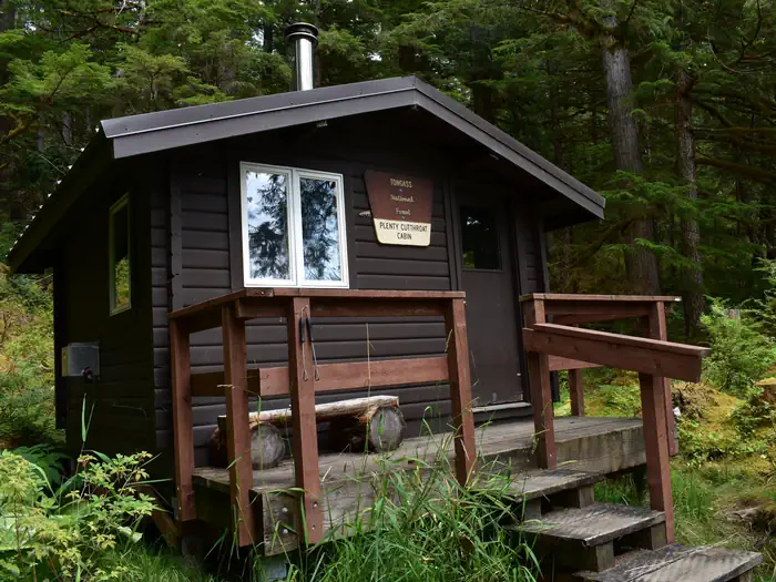 PLENTY CUTTHROAT CABIN photo 2