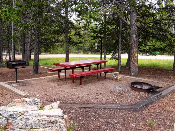 PORCUPINE CAMPGROUND (WY) photo 4