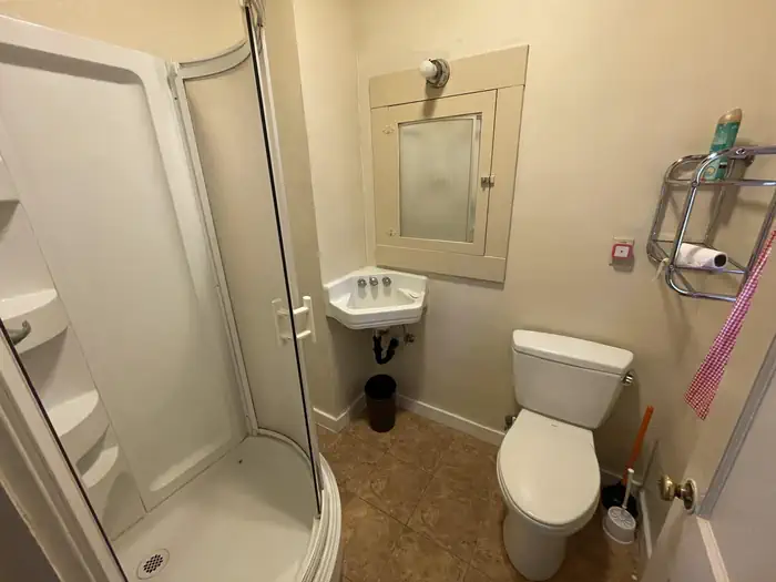 PORTAL BUNKHOUSE photo 3