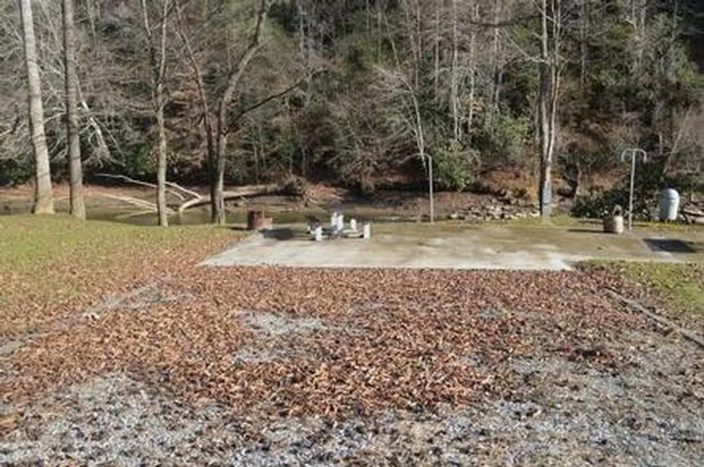 POUND RIVER CAMPGROUND (VA) photo 2