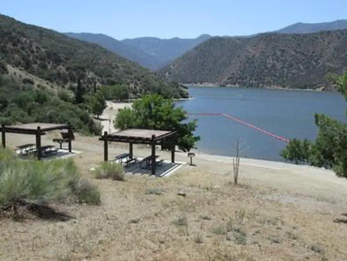 PYRAMID LAKE - EMIGRANT LANDING DAY USE AREA photo 4