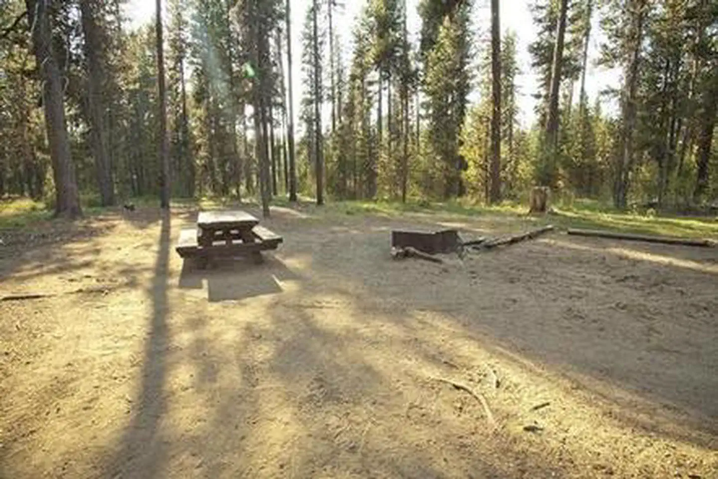 QUINN RIVER CAMPGROUND photo 2