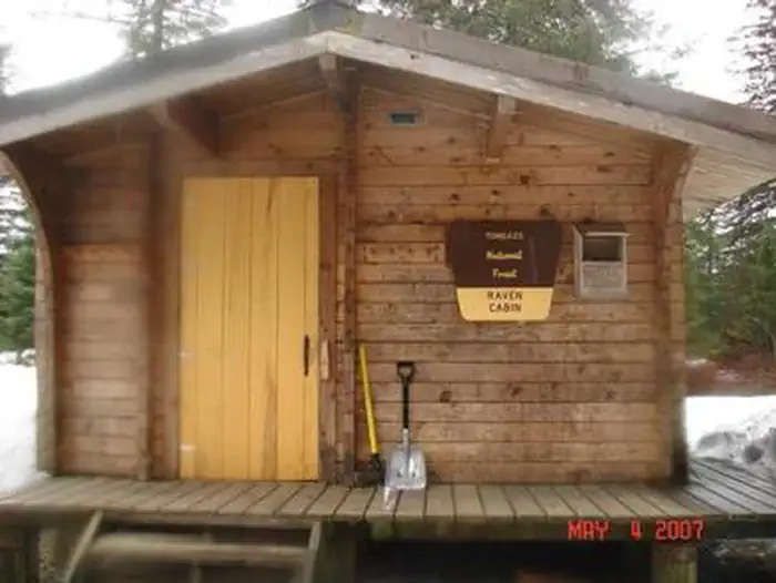 RAVEN CABIN photo 4