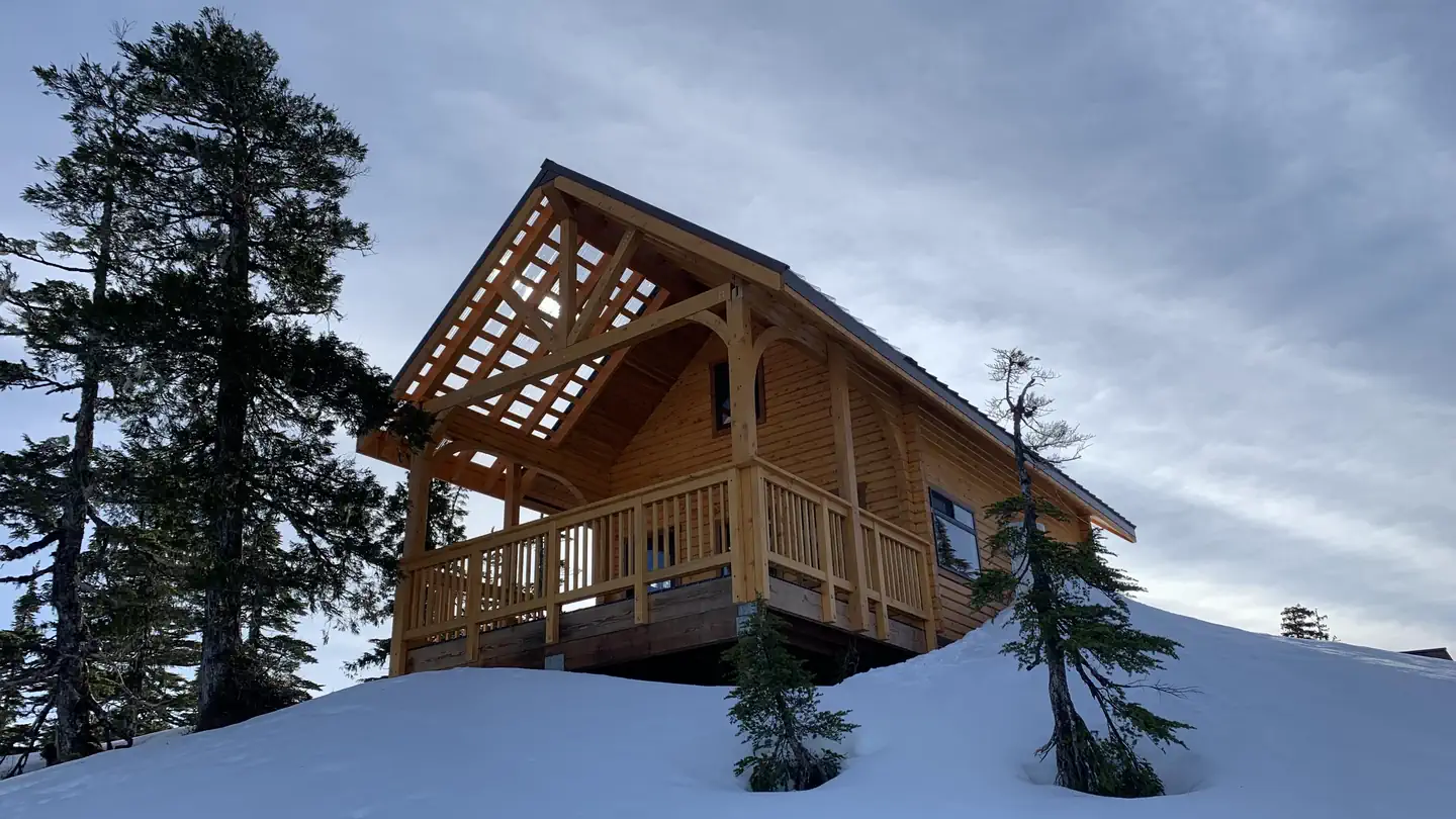 RAVENS ROOST CABIN photo