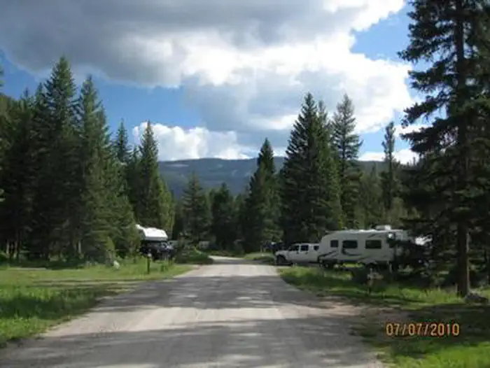 RED CLIFF CAMPGROUND photo 2