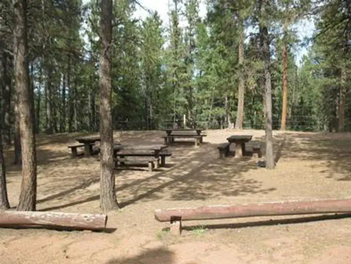 RED ROCKS GROUP CAMPGROUND photo