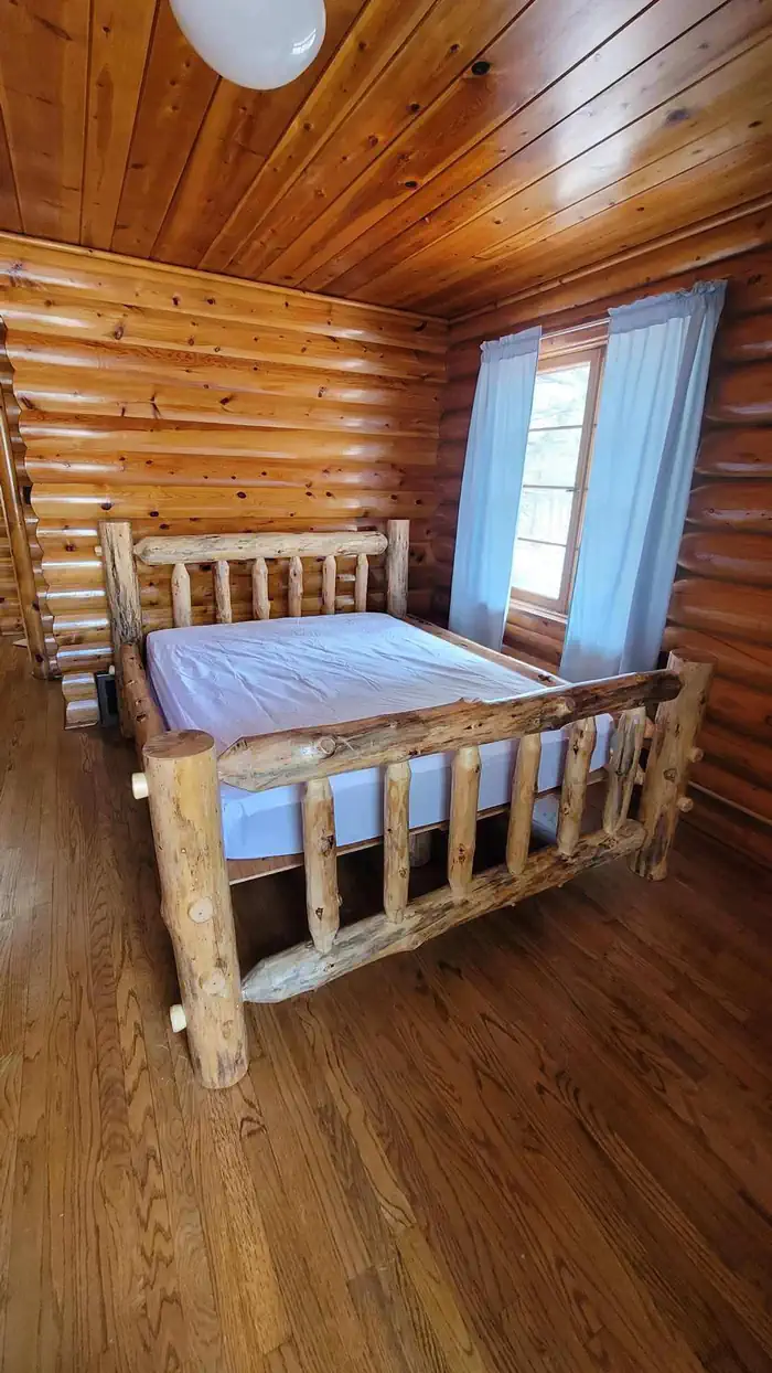 Redfeather Ranger Station photo 2