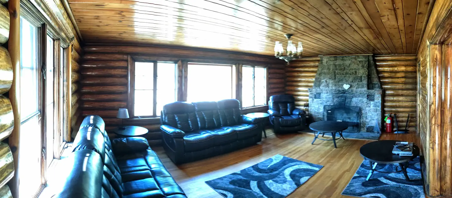 Redfeather Ranger Station photo 3