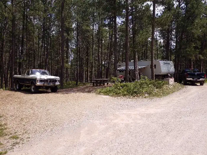 REUTER CAMPGROUND photo 2