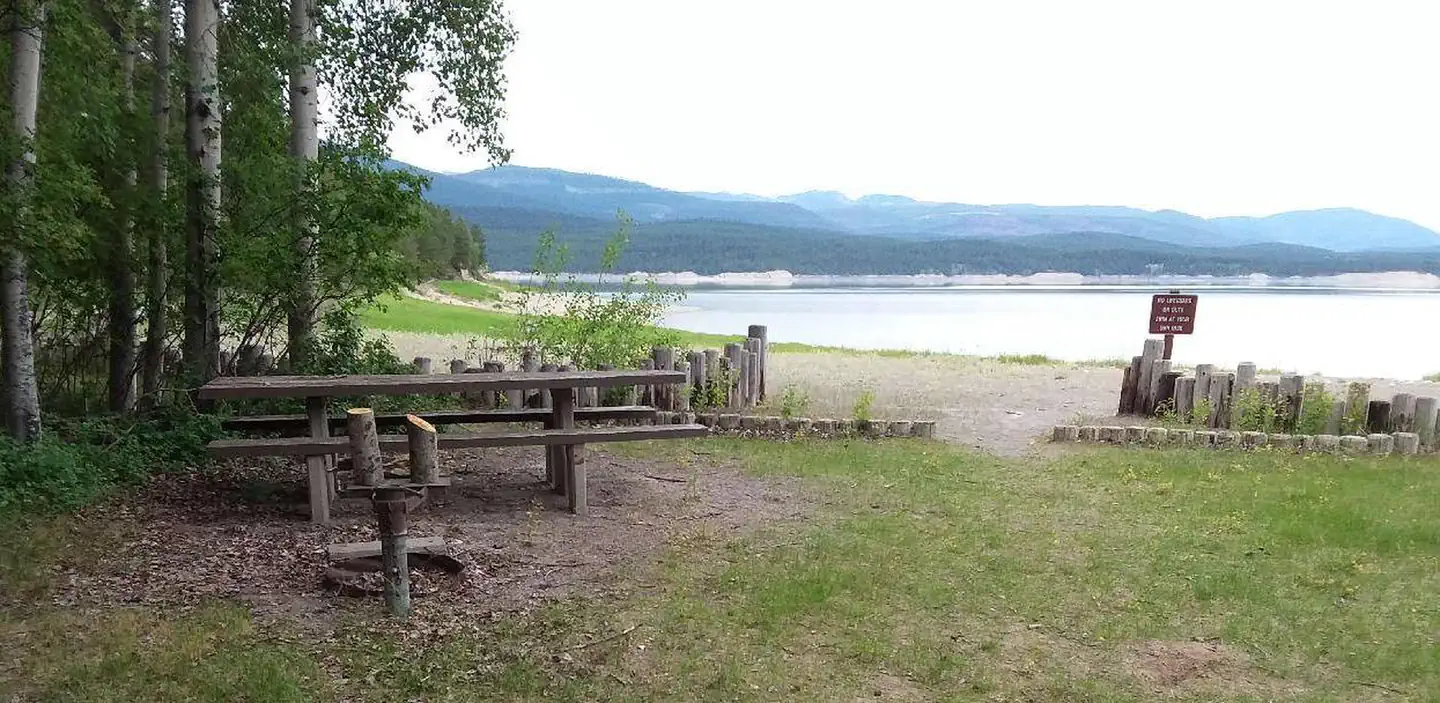 REXFORD BENCH photo 3