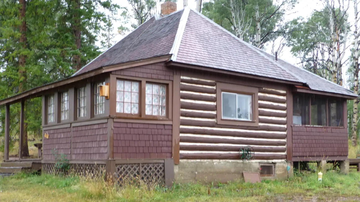 SANDSTONE CABIN photo