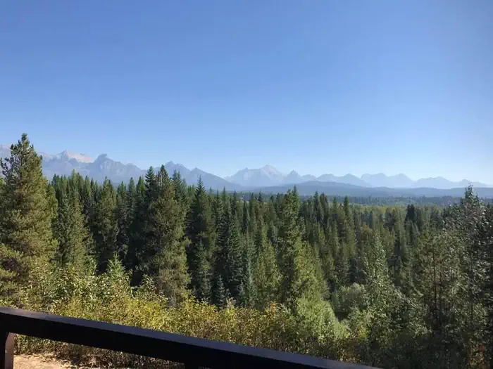 SCHNAUS CABIN photo 2