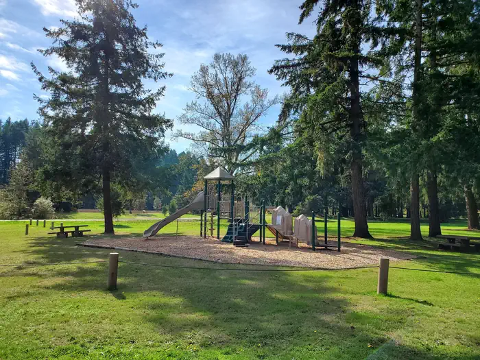 SCHWARZ PARK photo 5