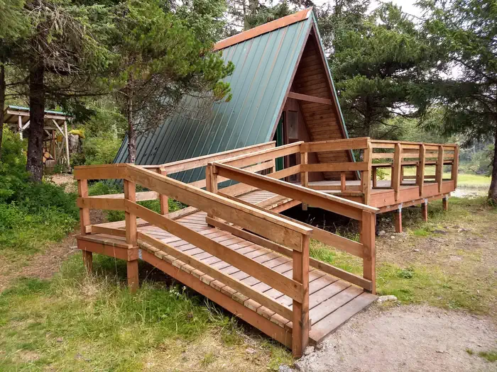 SEVENFATHOM BAY CABIN photo 3