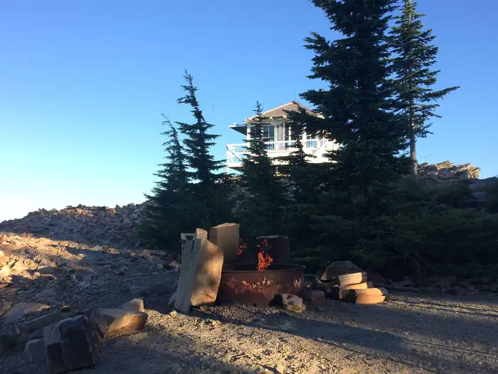 SEX PEAK. LOOKOUT RENTAL photo 5