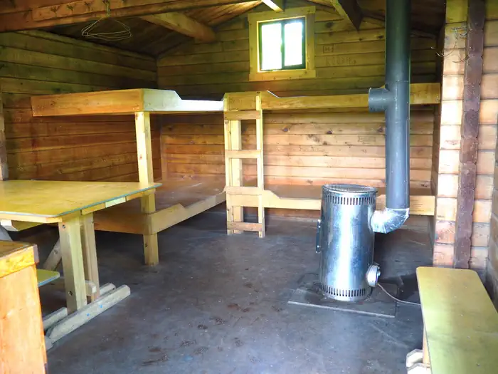 SHAKES SLOUGH 1 CABIN photo 3