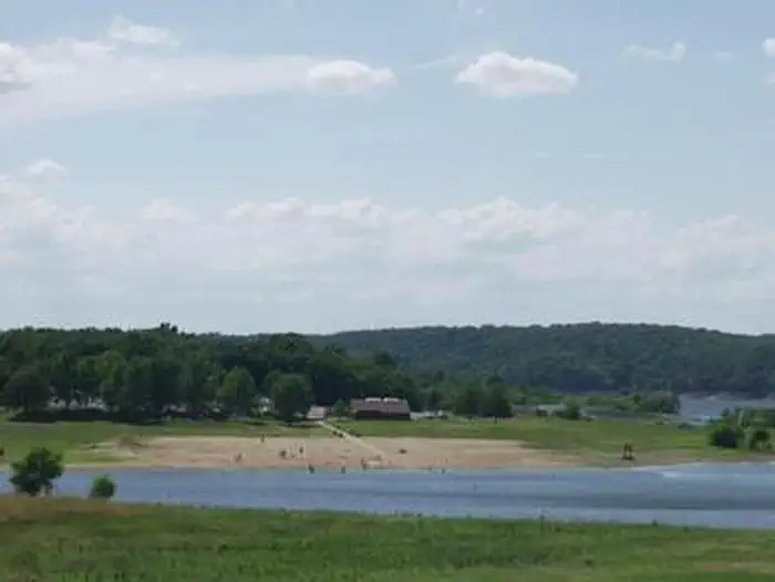 SHAWNEE BEND photo 5
