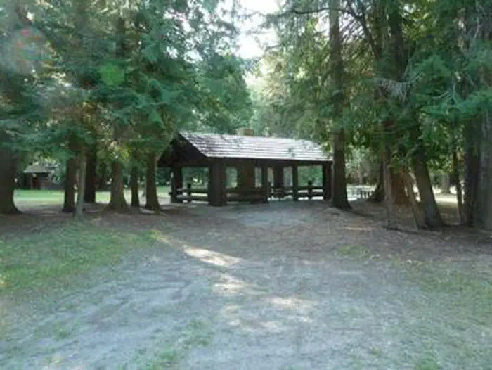 SHOSHONE PARK KITCHEN photo 3