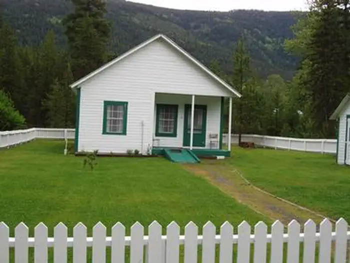 SNYDER GUARD STATION (ID) photo