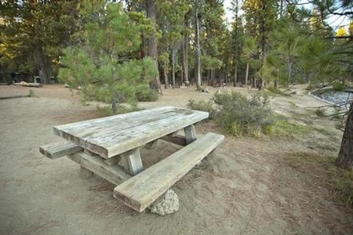 SOUTH TWIN LAKE CAMPGROUND photo 3