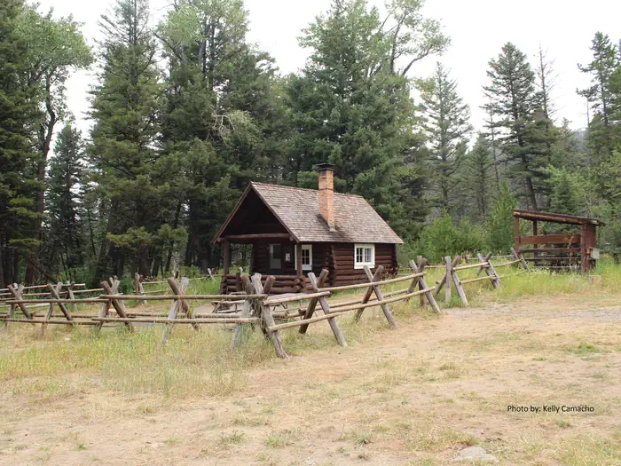 SPANISH CREEK CABIN photo 4