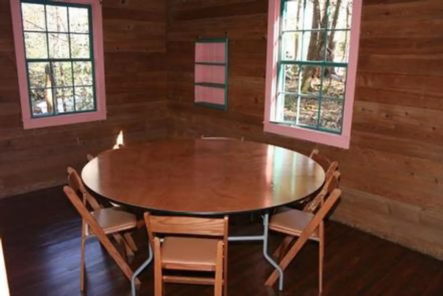 SPENCE CABIN photo 3