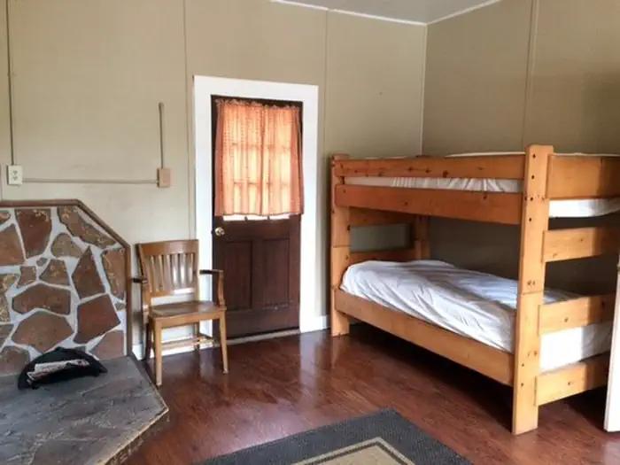 Spring Valley Cabin & Bunkhouse photo 2