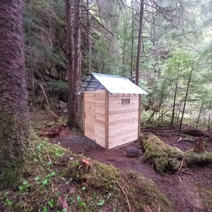 SPURT COVE CABIN photo 4