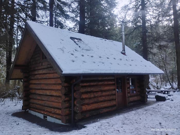 STARRIGAVAN CREEK CABIN photo 5