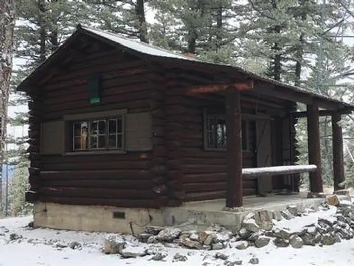 STRAWBERRY CABIN photo