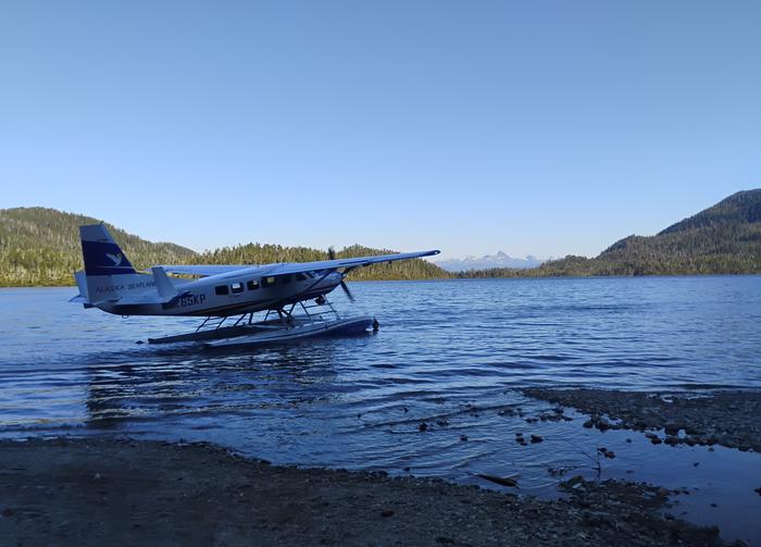 SULOIA LAKE CABIN photo 2