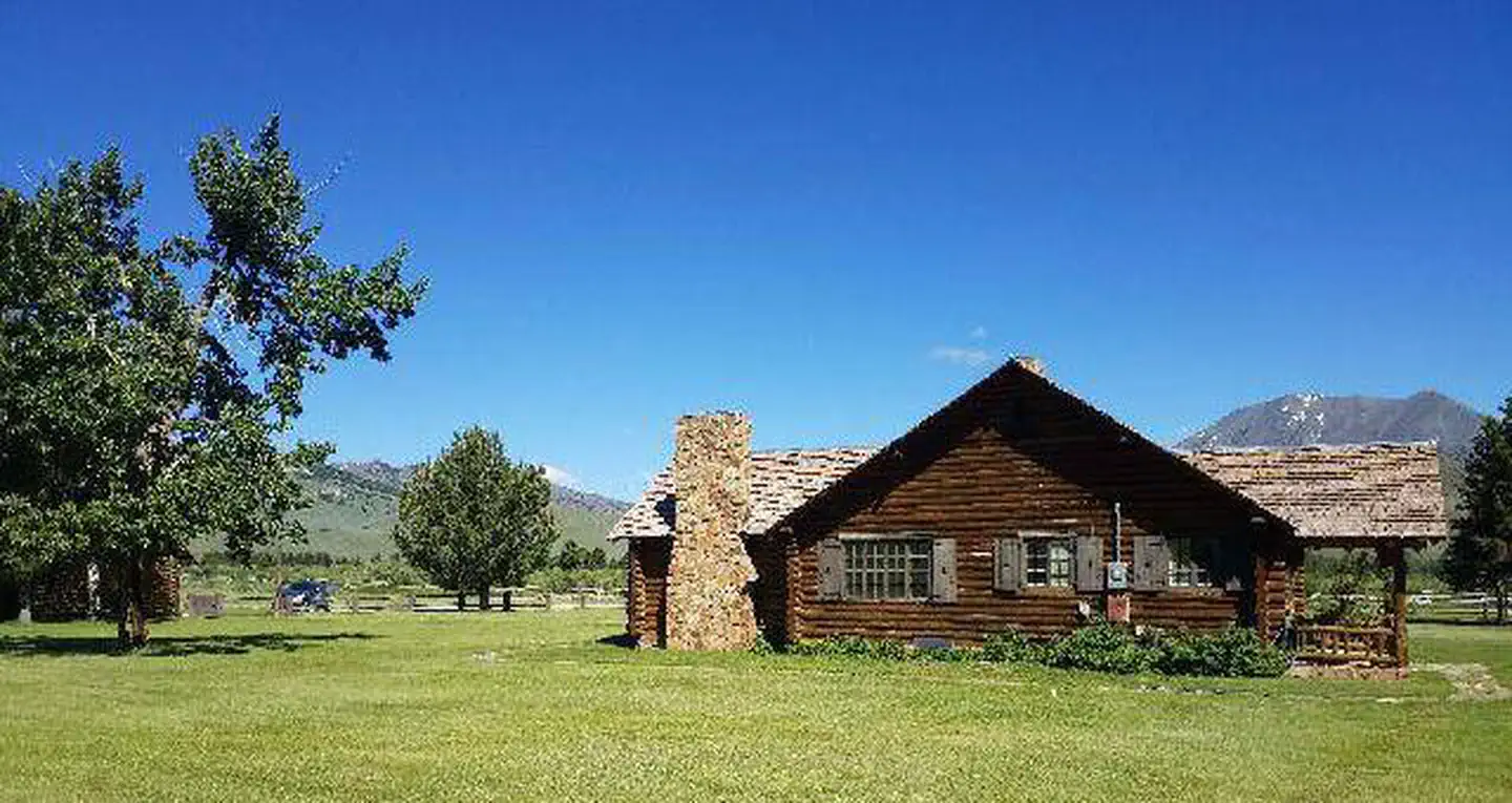 SUNLIGHT RANGERS CABIN photo
